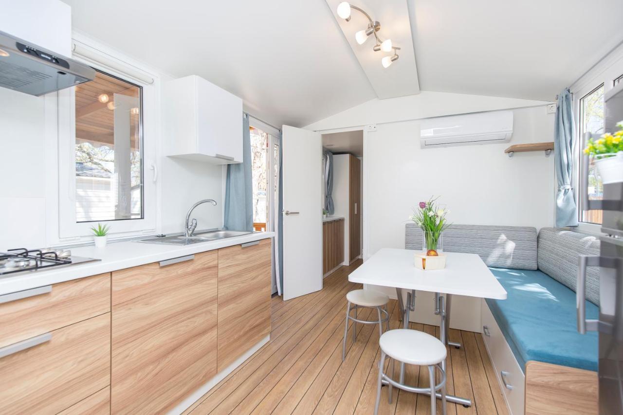 Albatross Mobile Homes On Solaris Camping Fkk-Naturist Пореч Екстериор снимка